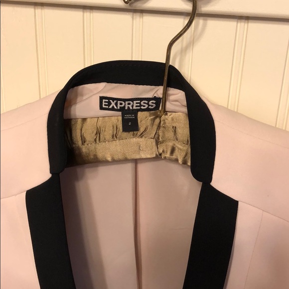 Express Blazer - Picture 3 of 4